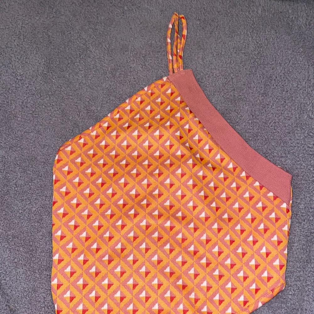 Asymmetric one side strap tupe top